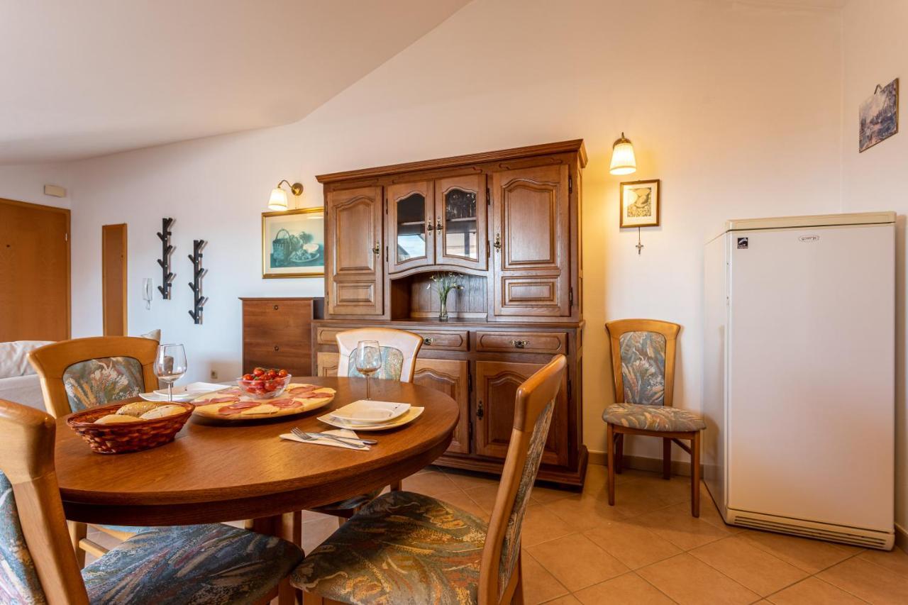 Apartment Tereza Malinska Εξωτερικό φωτογραφία