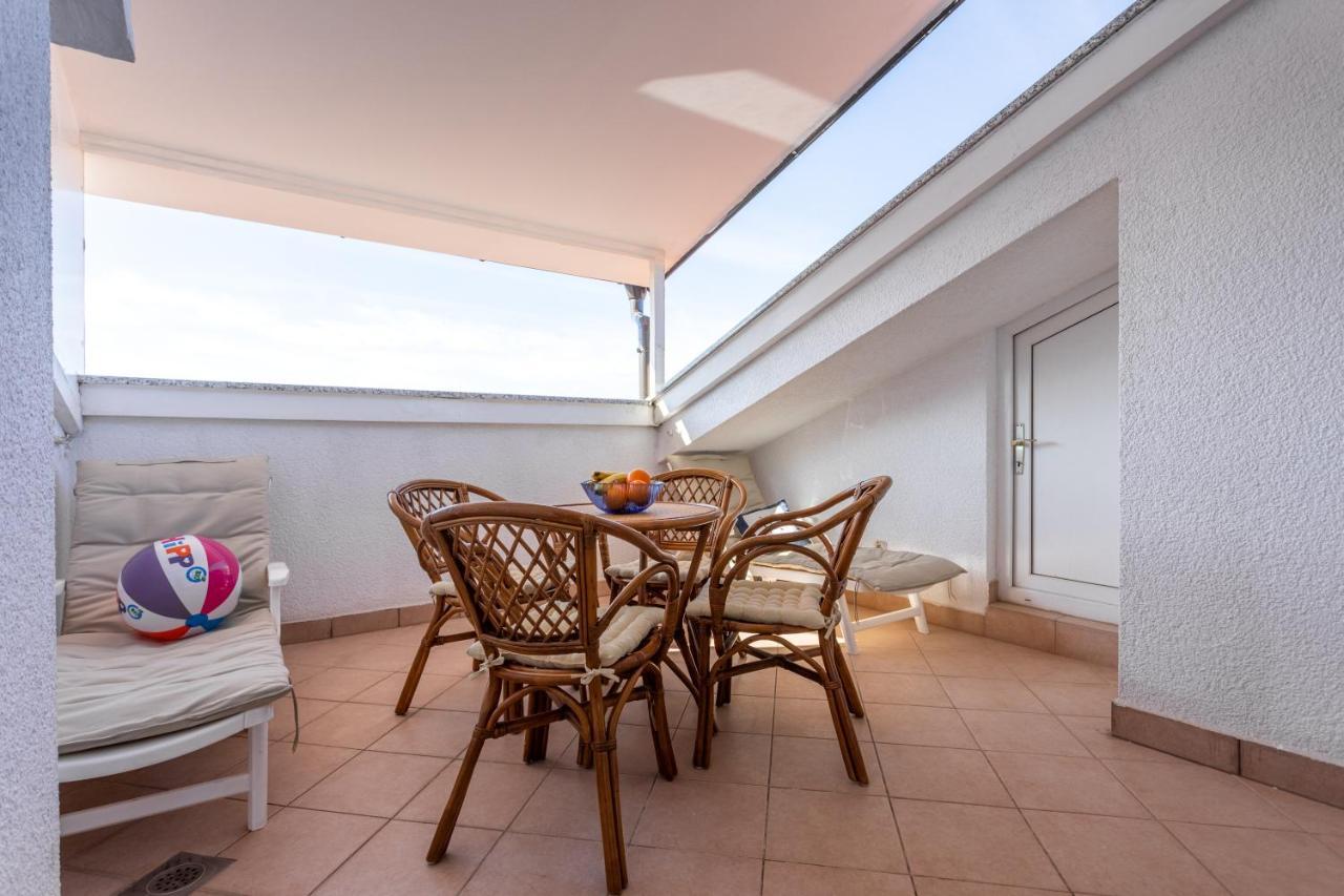 Apartment Tereza Malinska Εξωτερικό φωτογραφία